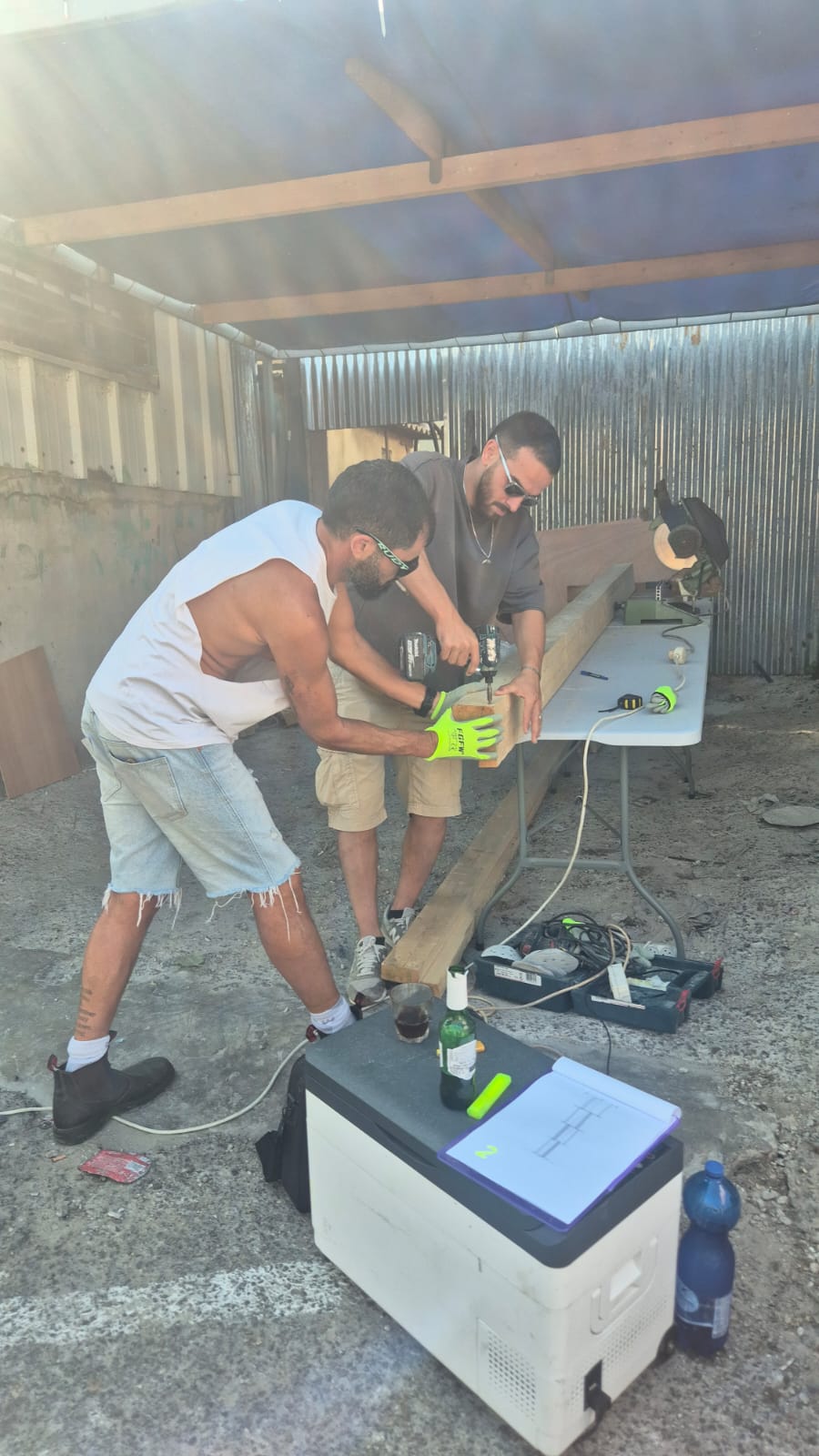 בנית המיצב 1